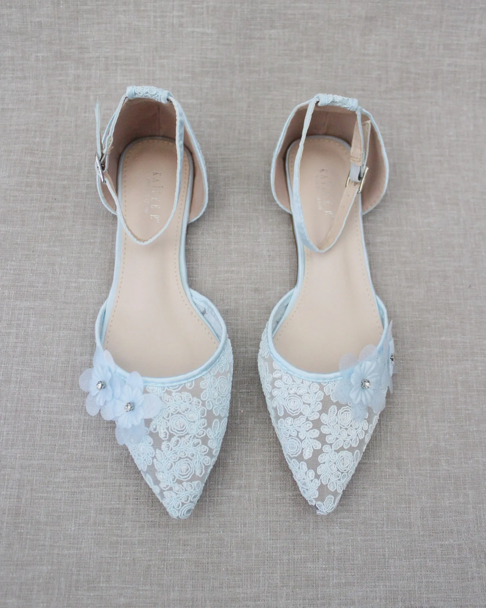 Crochet Lace Pointy Toe Flats with Flower Applique