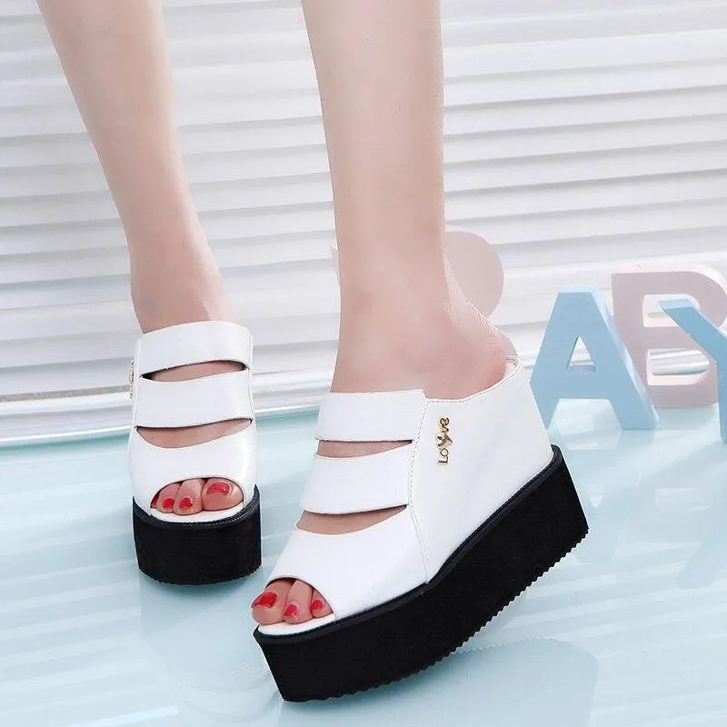 Lady Bird Wedge Shoes